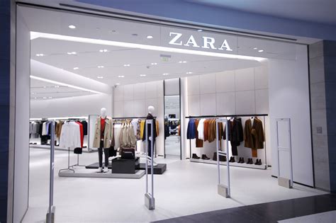 Find your Zara Store .